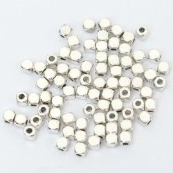 50 perles cube acrylique 3mm argenté/doré pour bijoux DIY - trou de 1mm - lot de 50 pièces