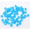 Lot de 20 perles acryliques bleues 8mm bicone toupie - idéales pour vos créations - trou de 1,5mm