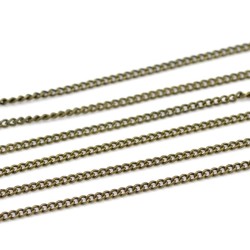Chaine en métal bronze avec maillons soudés de 1,8mm x 1,3mm - idéale pour bijoux - 1 mètre de longueur