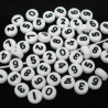 Lot de 50/100/200 perles chiffre aléatoire en acrylique blanc avec écriture noire - 7mm x 4mm - trou de 1mm