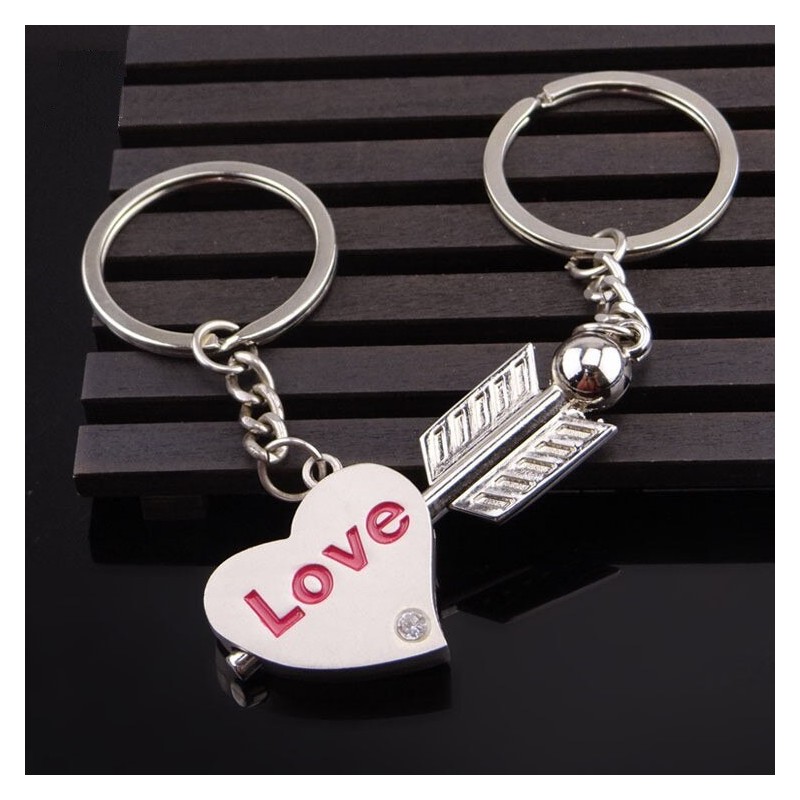 Porte-clés Love en métal argenté en forme de cœur et flèche - lot de 2, 11cm de long
