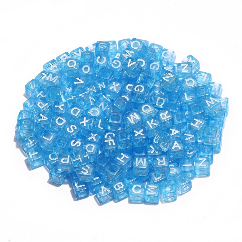 Lot de perles alphabet bleues en acrylique - 6mm, trou de 3mm - 100 ou 200 pièces aléatoires